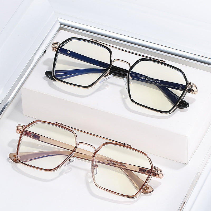 Ladies fashionable glasses in geometric design Bowlift