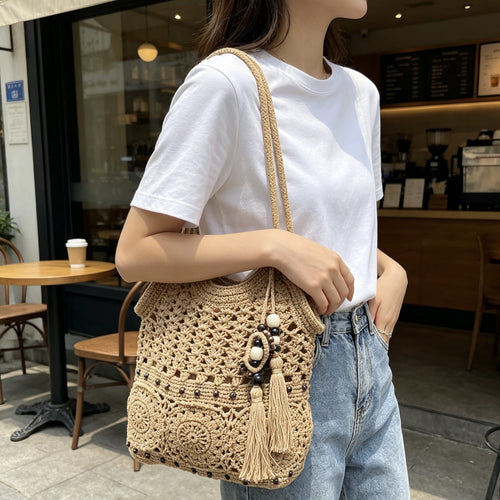 Fashionable Macramé Bag with Detailed Bead Decoration Bowlift