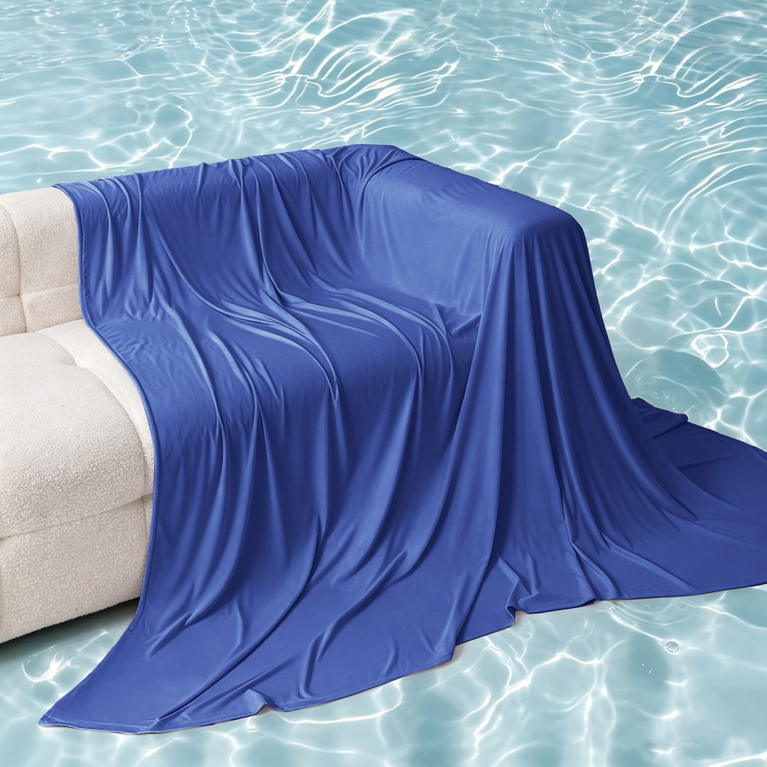 Women's Throw Blanket Bowlift