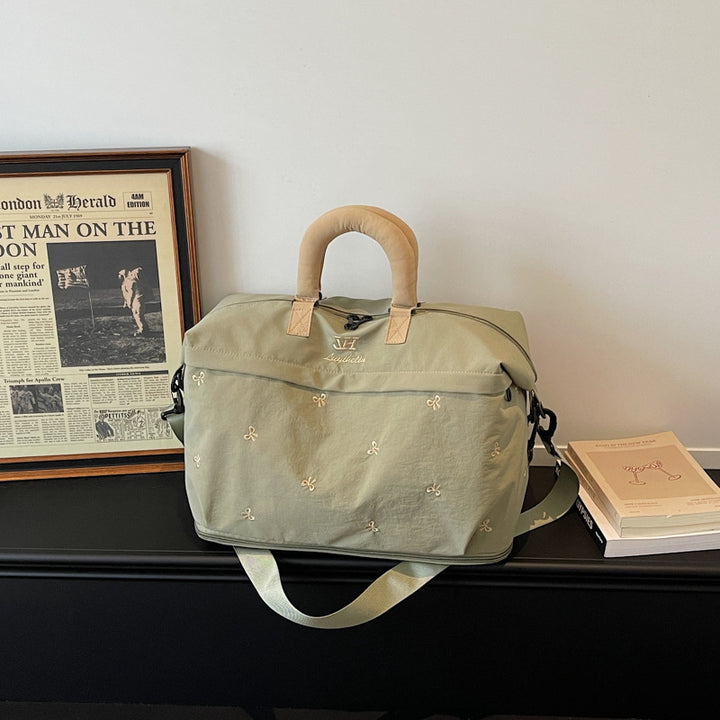Versatile Travel Carryall Duffle Bag Bowlift
