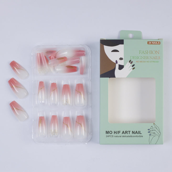 Nail art in an elegant gradient with gold accents Bowlift