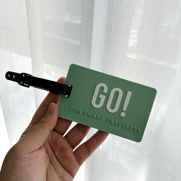 Travel-Inspired Luggage Tag Bowlift