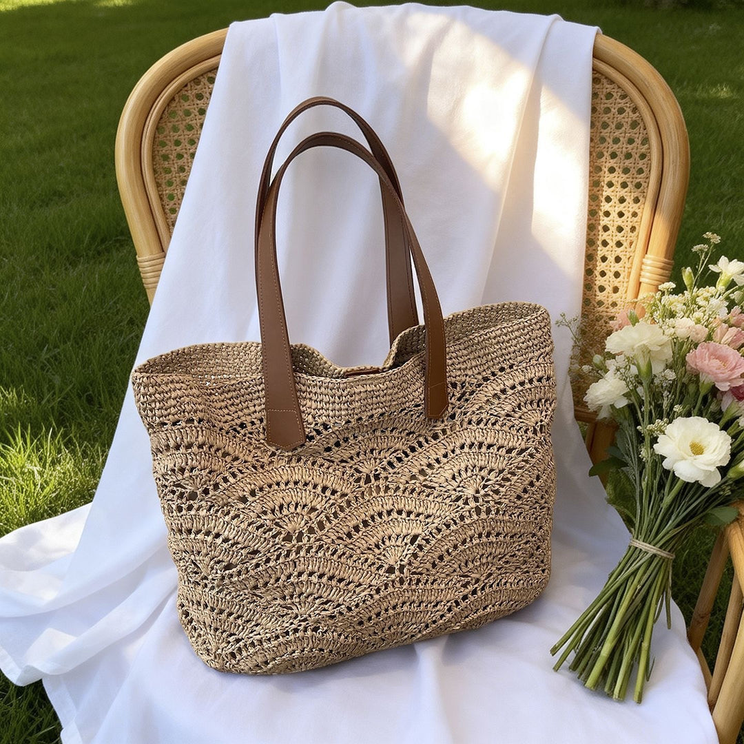 Extravagant Basket Bag Bowlift