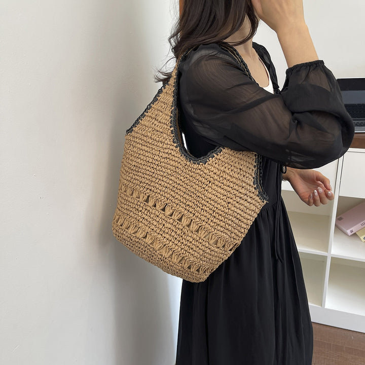 Trendy and Sustainable Shopper Bag Bowlift