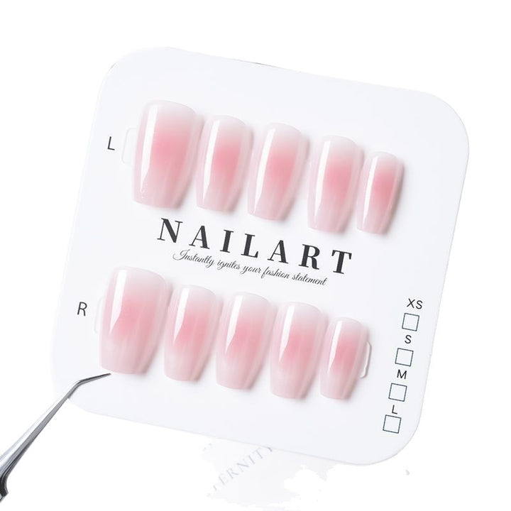 Elegant and Stylish Artificial Nails with Practical Design Bowlift