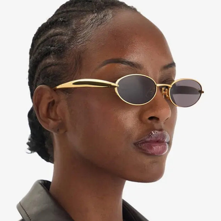 Women's fashionable sunglasses with oval frame and sparkling details Bowlift