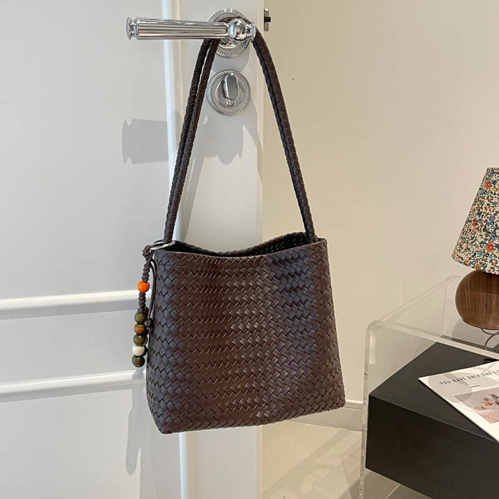 Handcrafted ven Leather Tote Bowlift