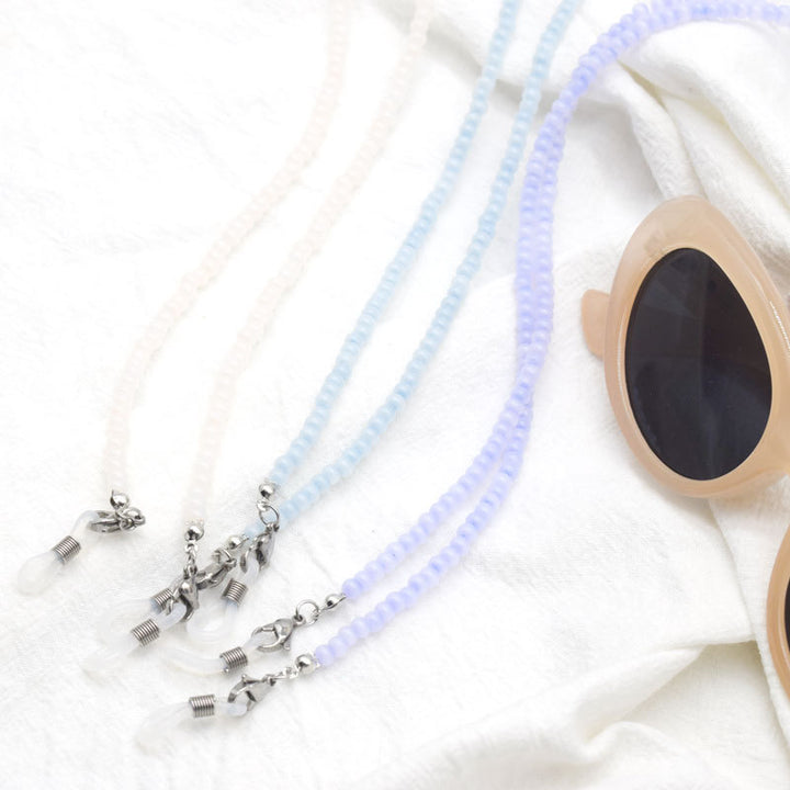 Elegant Beaded Eyewear Retainer Chain Bowlift