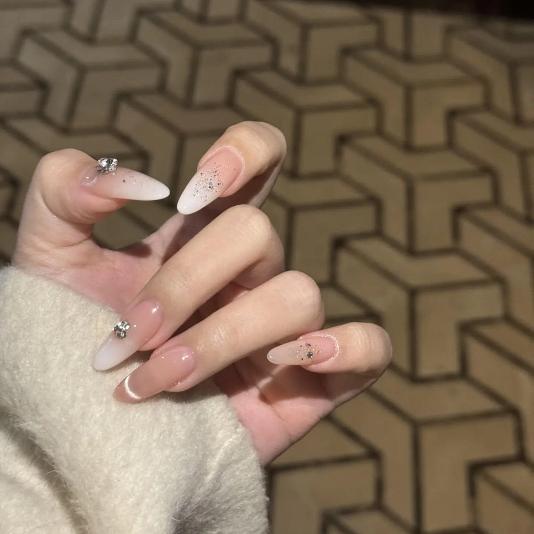 Playful Character-Themed Press-On Nails Bowlift