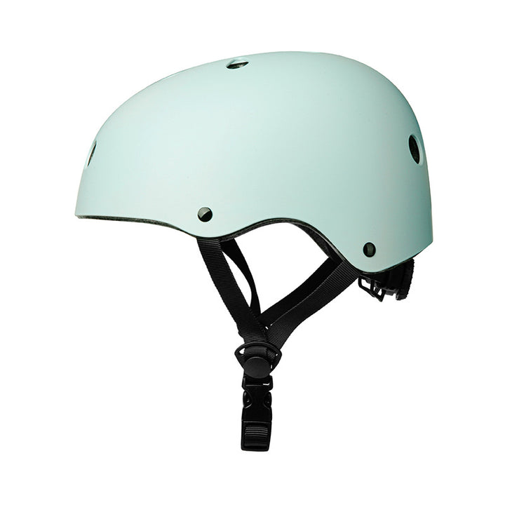 Skate Helmet with Optimized Fit Bowlift