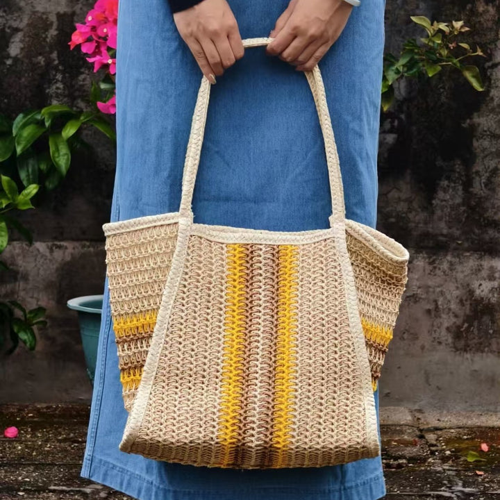 Large Mesh Beach Bag Bowlift