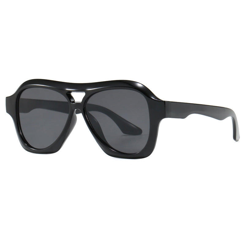 Ladies fashionable sunglasses in innovative design with wide frame Bowlift