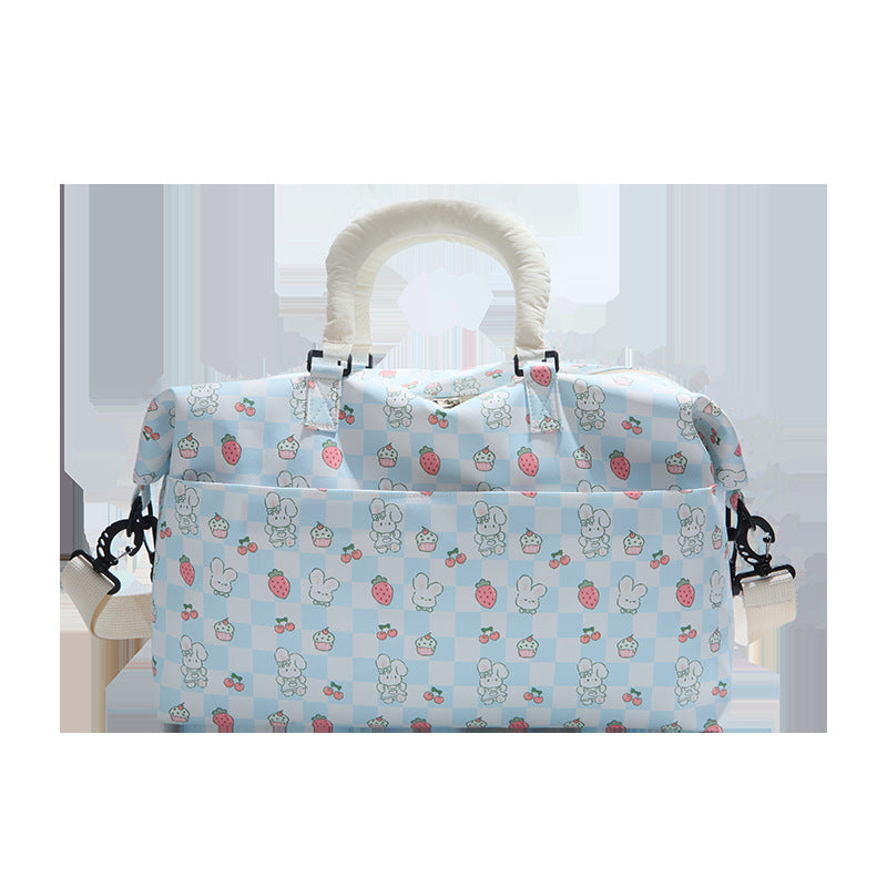 Travel bag with Playful Design Bowlift