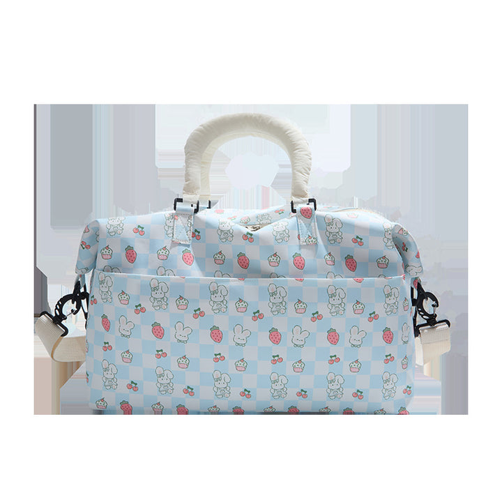 Travel bag with Playful Design Bowlift