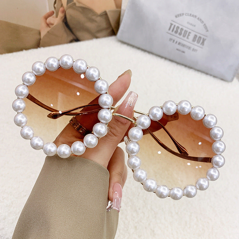 Women’s large sunglasses with pearl-embellished frame Bowlift