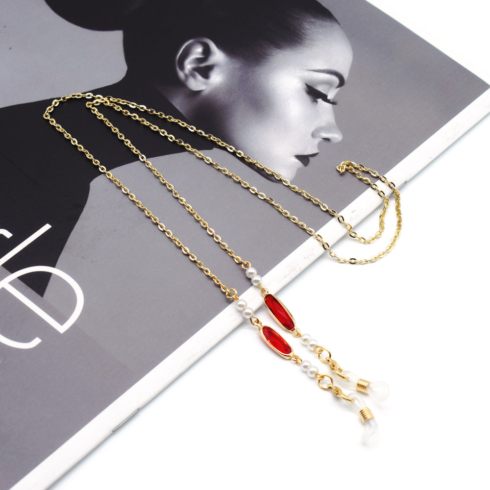 Elegant Eyewear Chain with Decorative Accents Bowlift