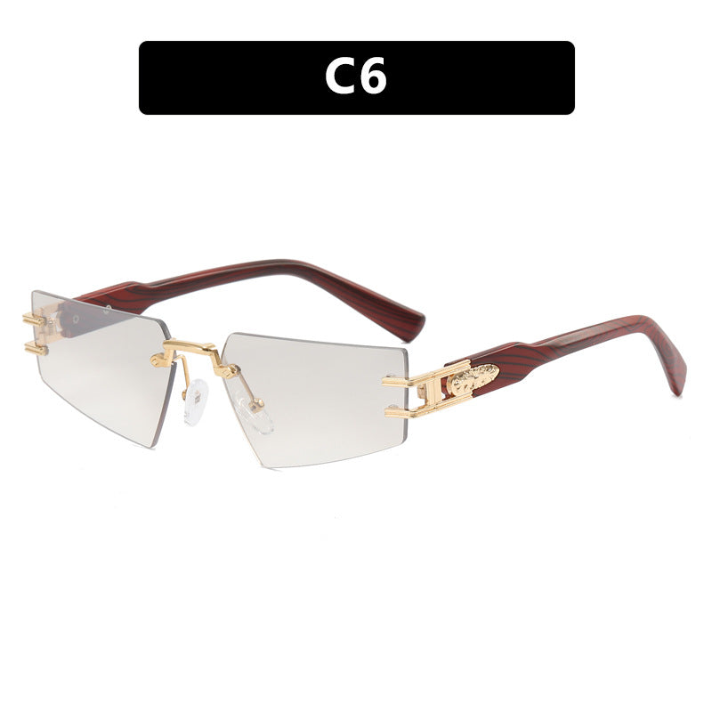 Women's fashionable sunglasses with elegant square frame construction and luxurious details Bowlift