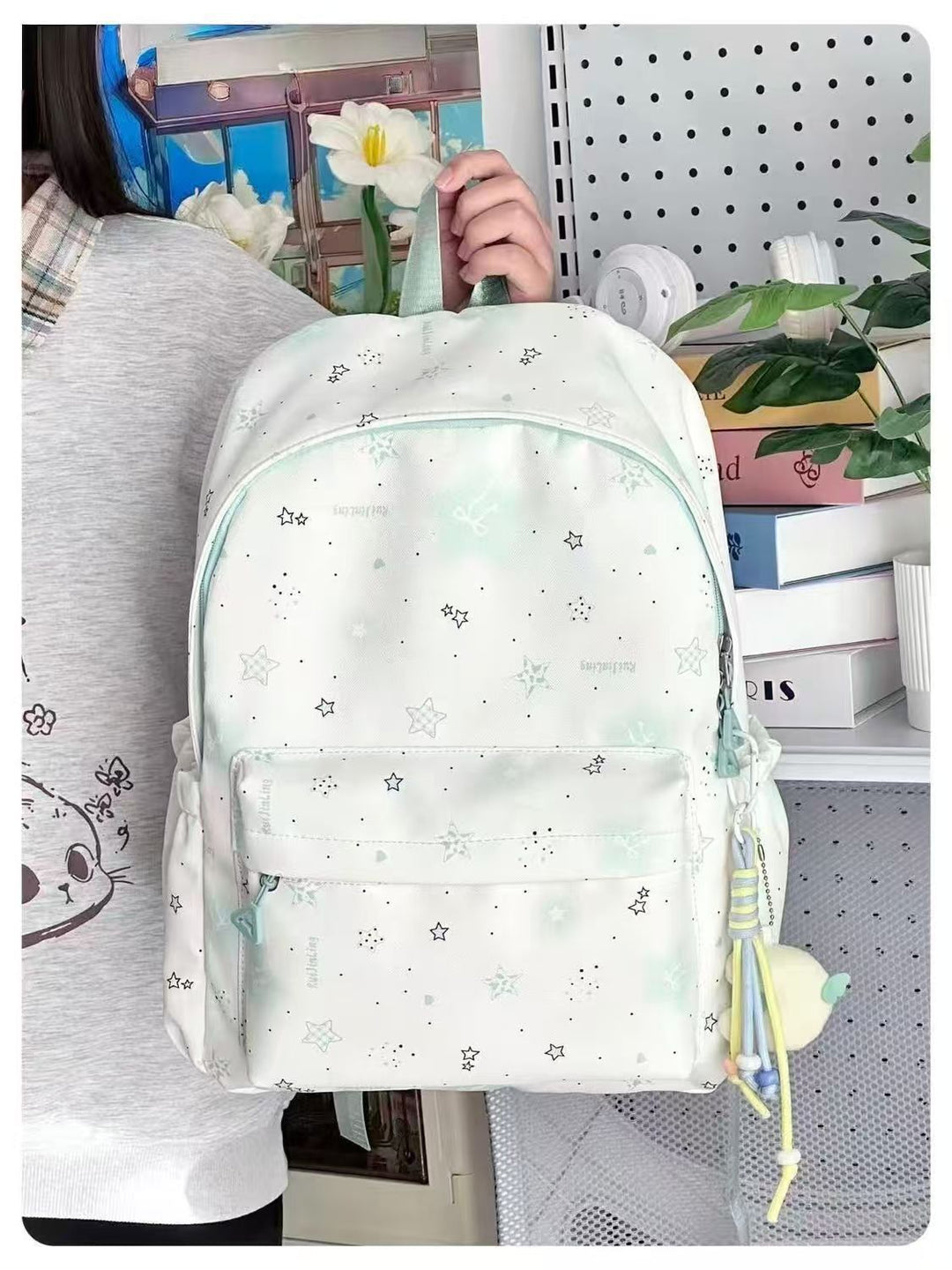 School backpack with playful star design and multiple compartments Bowlift