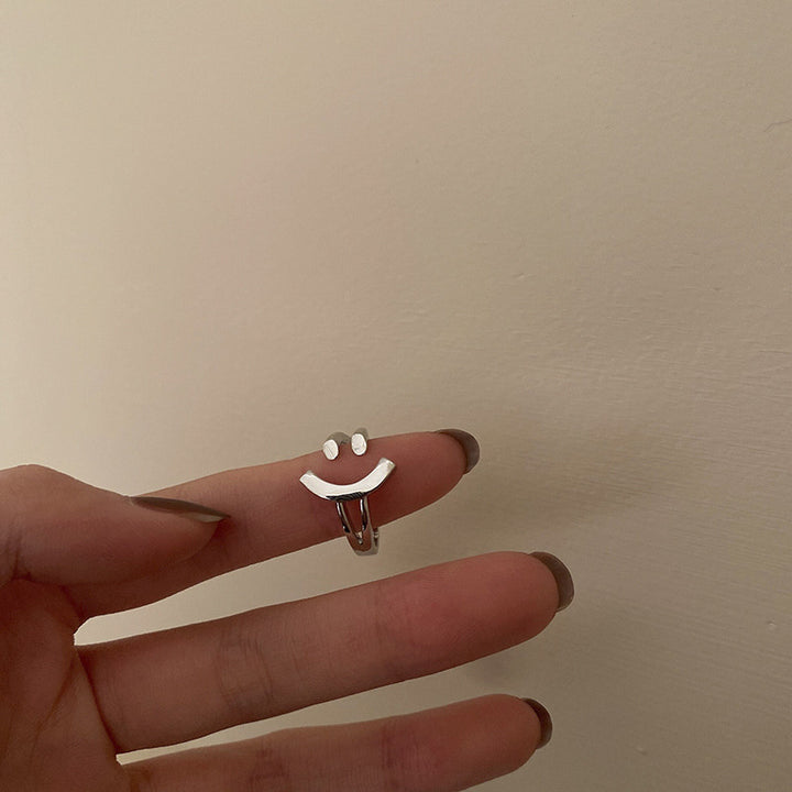 Adjustable Smiley Face Ring Bowlift
