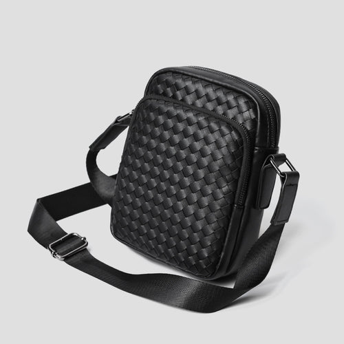 Practical Crossbody Bag with Woven Design Bowlift
