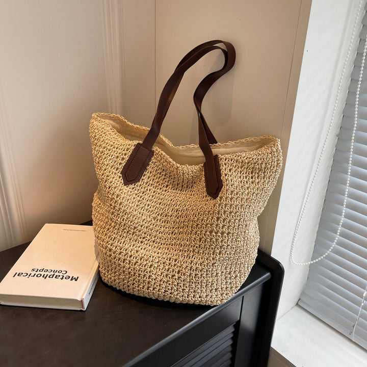 Versatile Woven Beach Bag Bowlift