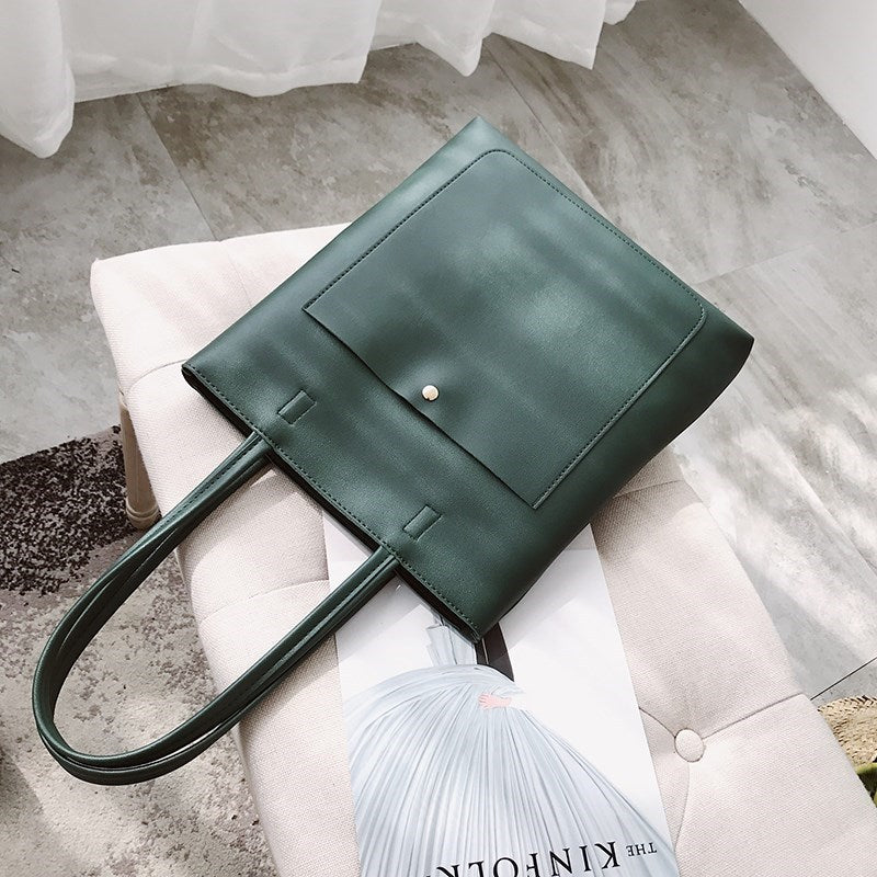 Elegant Leather Handbag Bowlift