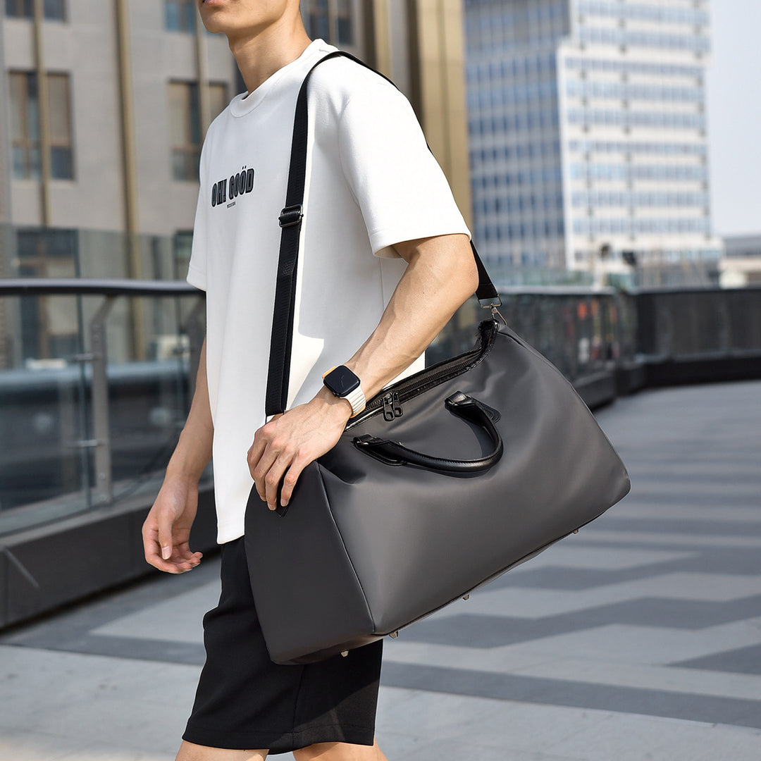 Practical Travel Bag Bowlift