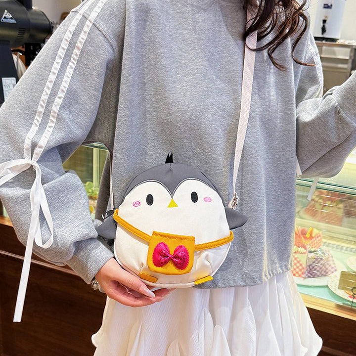 Plush children's backpack in cute penguin design Bowlift