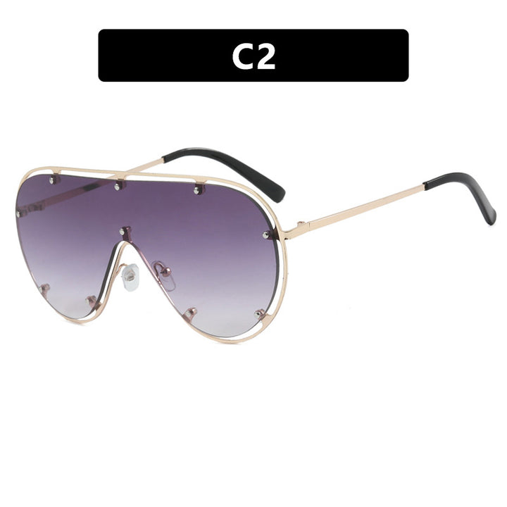 Women's fashionable oversized sunglasses in stylish retro design Bowlift