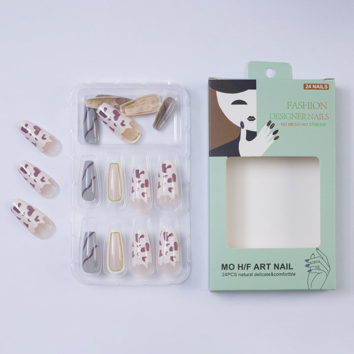 Artificial nails in modern design with geometric patterns Bowlift
