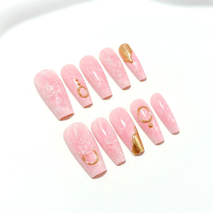 Artificial nails with elegant decorations Bowlift