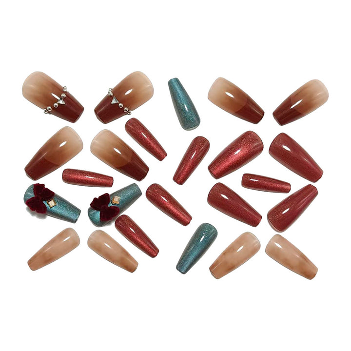Artificial nails in elegant glamour design Bowlift