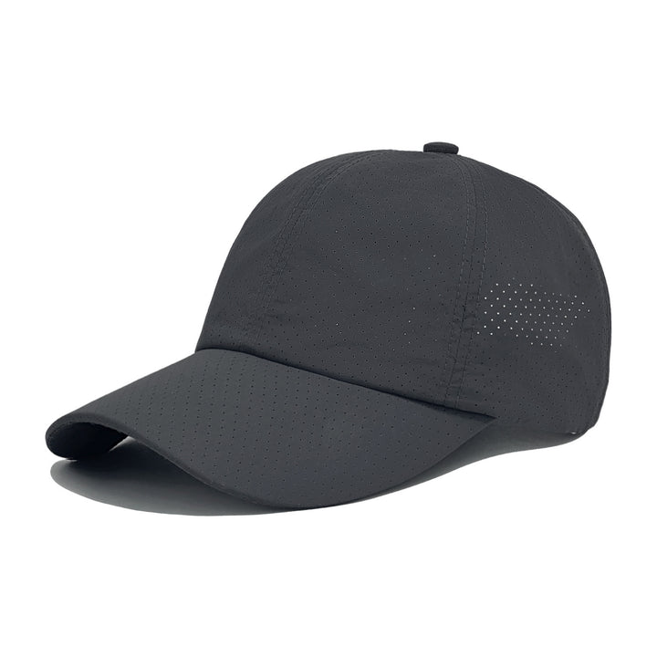 Women's sports cap with breathable upper material Bowlift