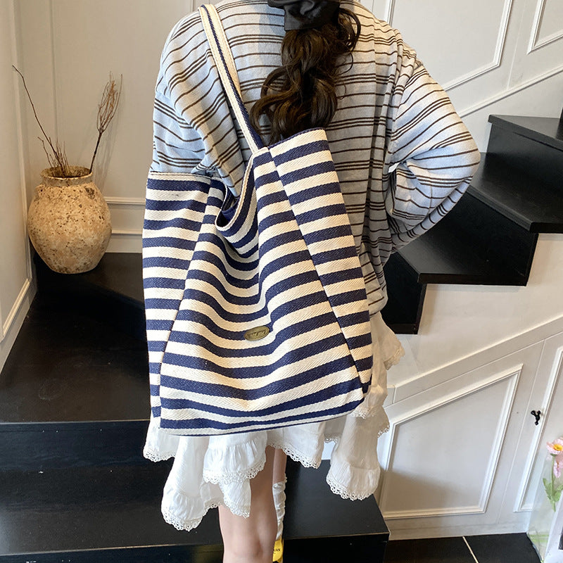 Casual Striped Beach Tote Bowlift