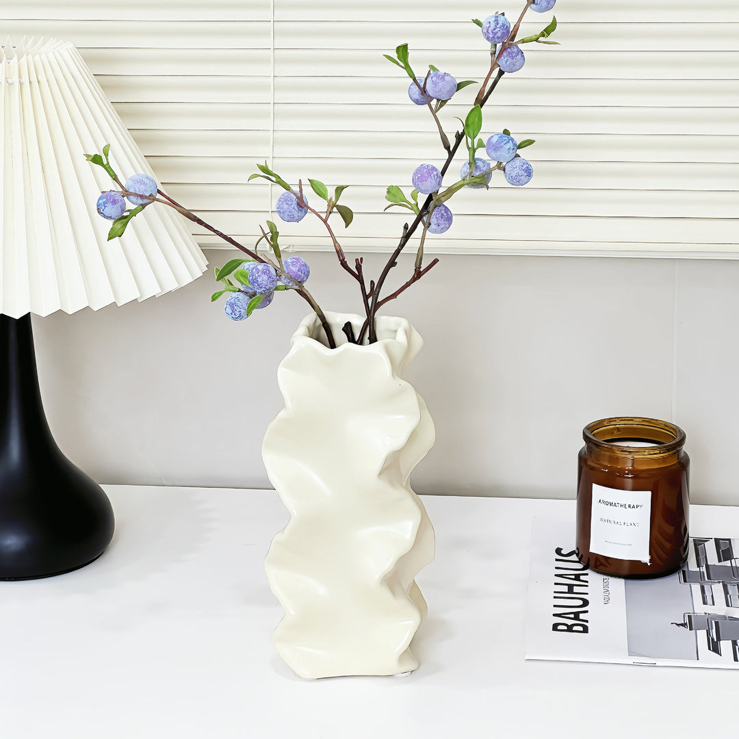 Stylish Ceramic Vase for Home Decor Display
