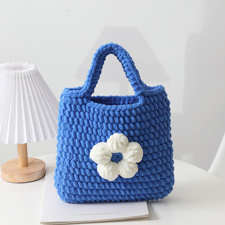 Handcrafted cotton bag with floral application Bowlift
