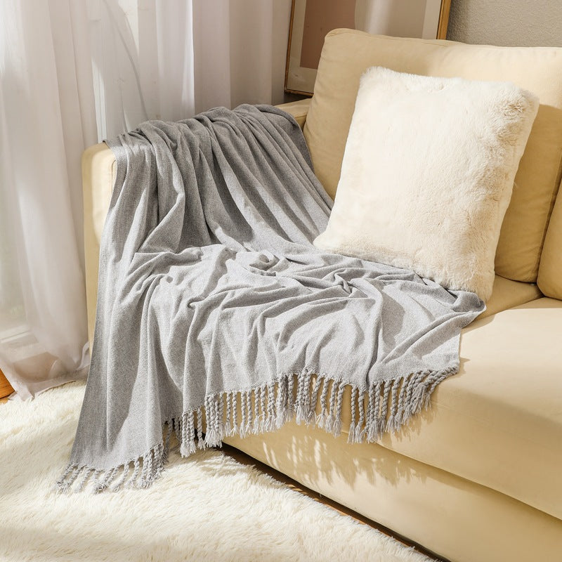 Elegant Fringe Throw Blanket Bowlift