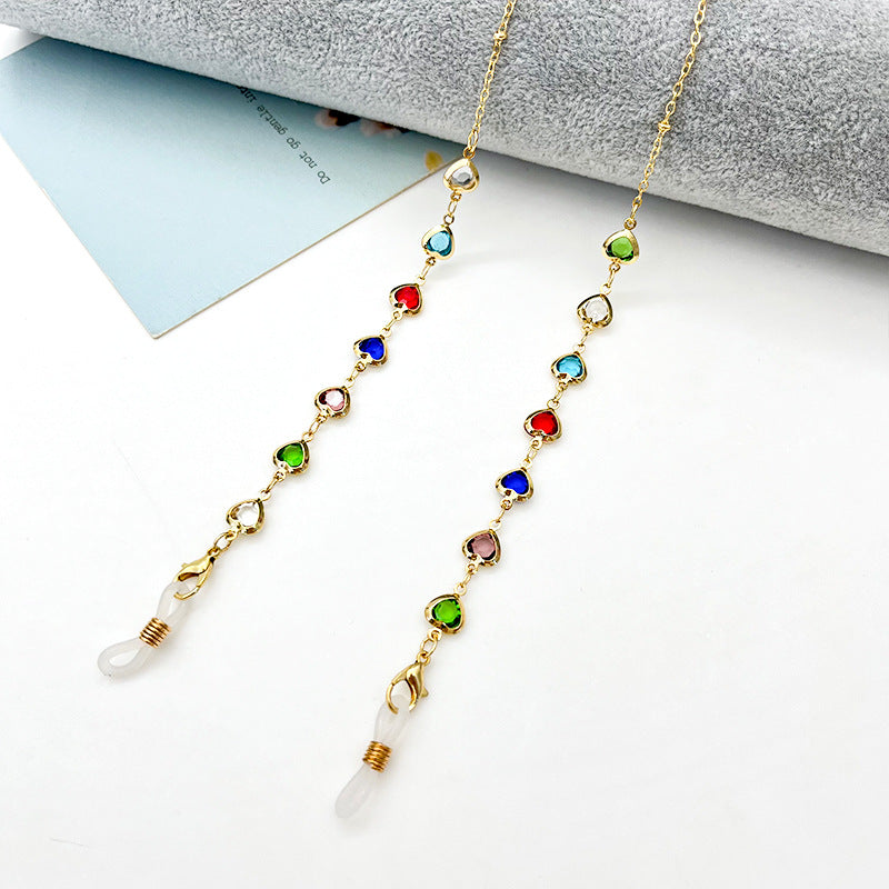 Heart-Shaped Eyewear Chain Bowlift