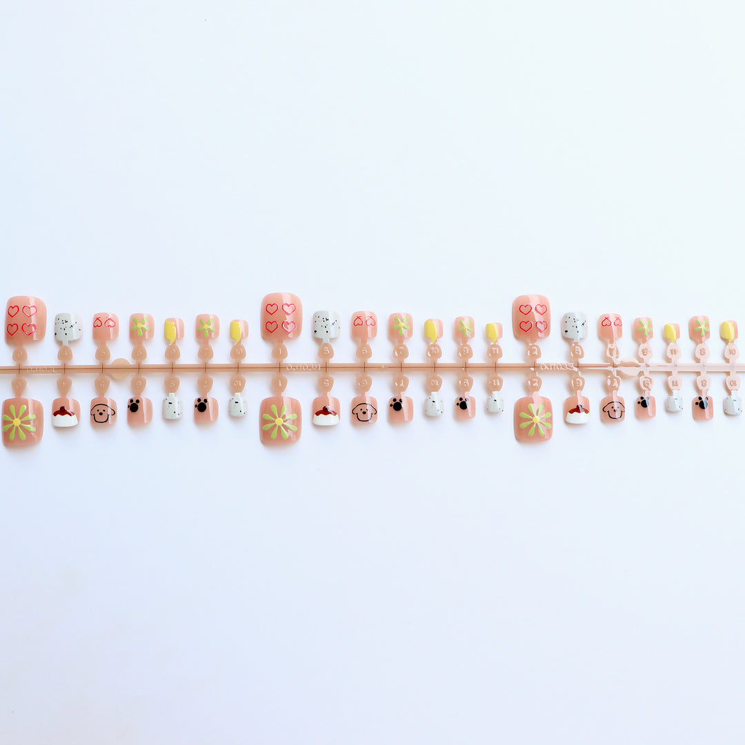 Artistic Themed Press-On Nail Collection Bowlift