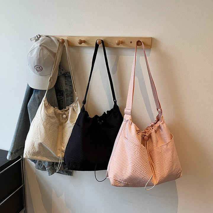 Lightweight Drawstring Weekend Tote Bowlift