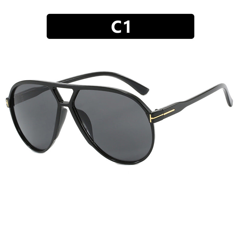 Women's fashionable sunglasses in stylish pilot look Bowlift