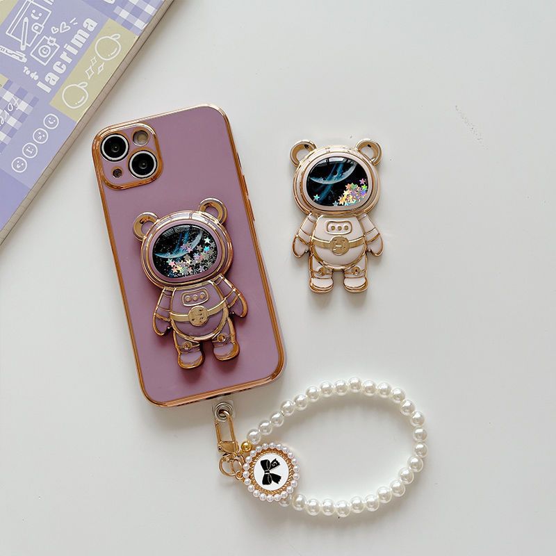 Astronaut Brooch Bowlift