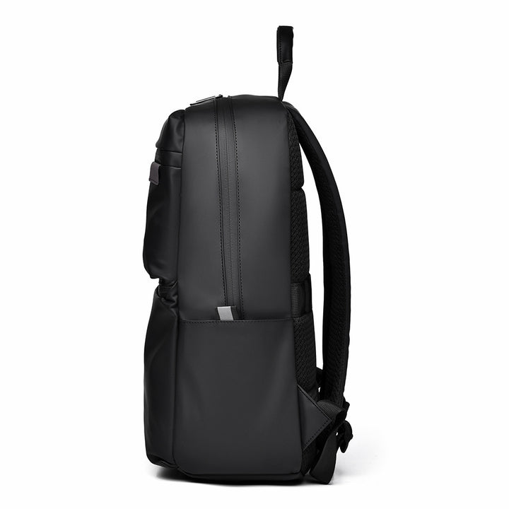 Sleek Tech-Ready Backpack Bowlift