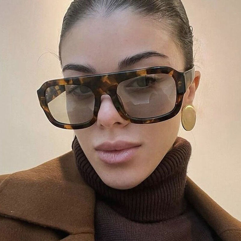 Women’s stylish square sunglasses with eye-catching animal print design Bowlift