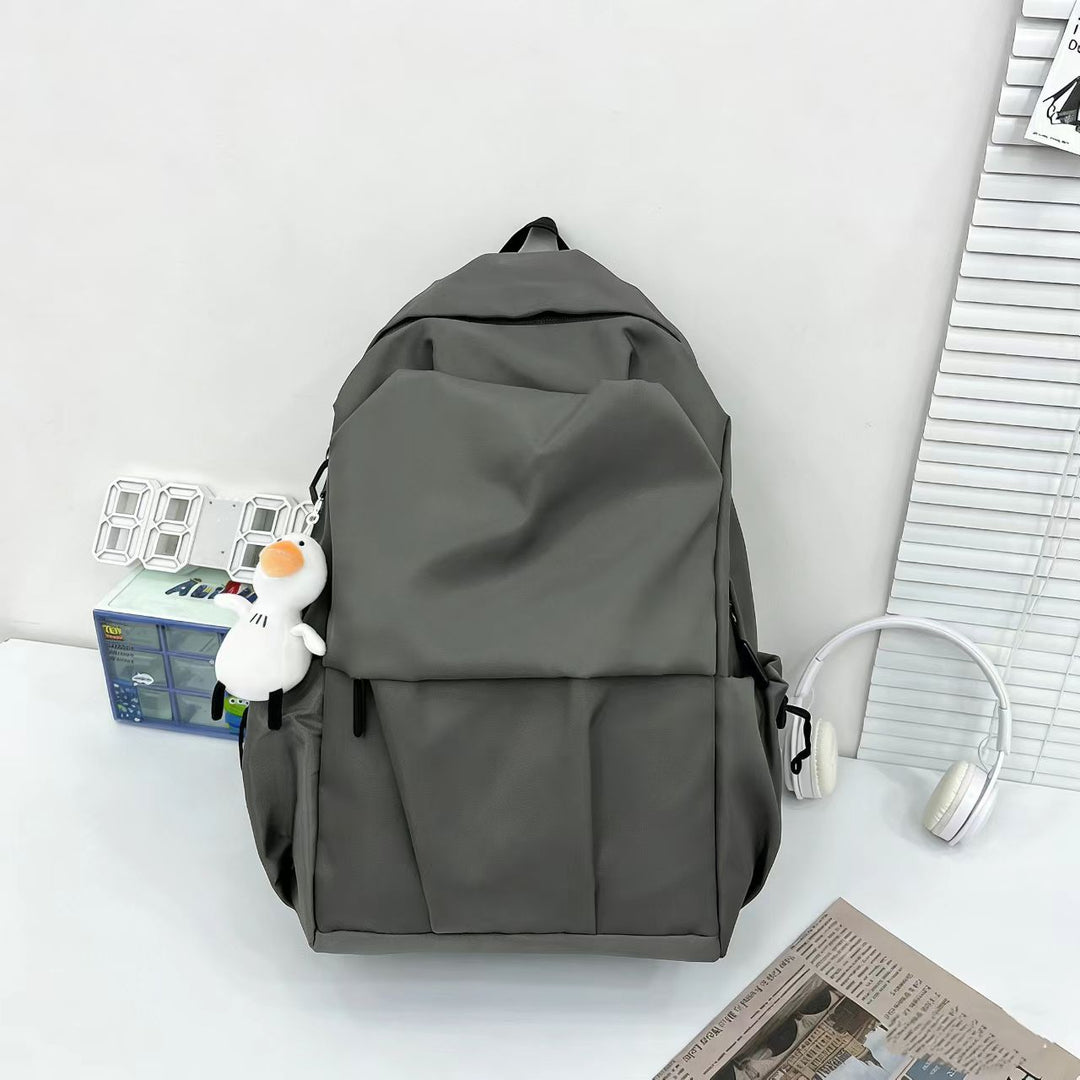 Functional backpack with innovative storage concept Bowlift