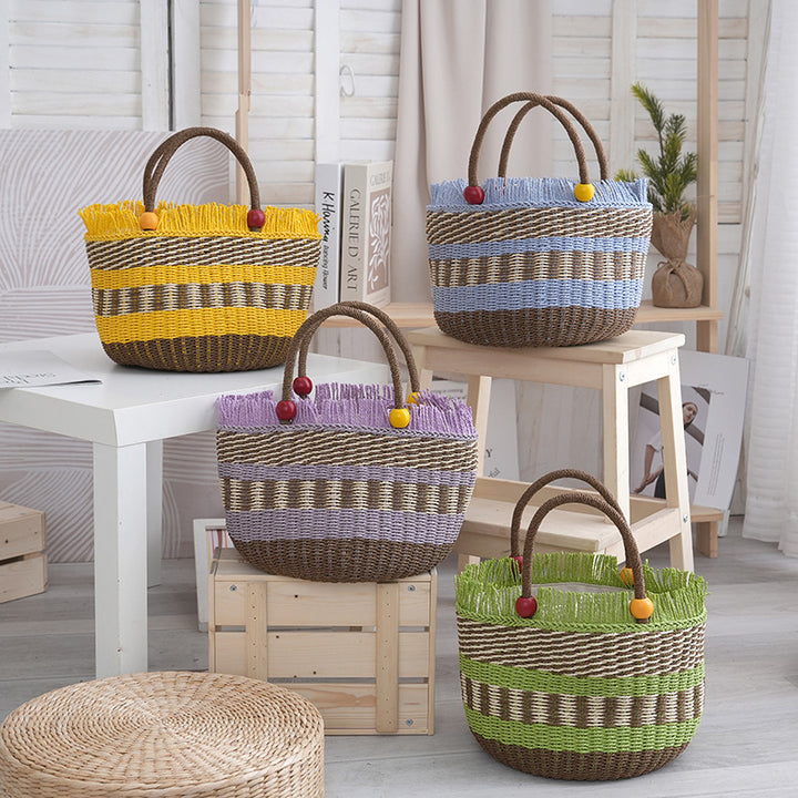 Generous braided tote bag with colorful fringed edge Bowlift