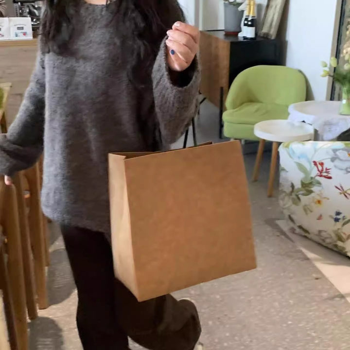Elegant Handbag Bowlift