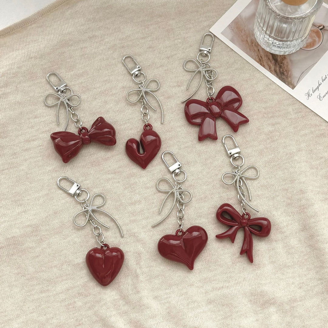Artistic Heart Charm Keychain Bowlift