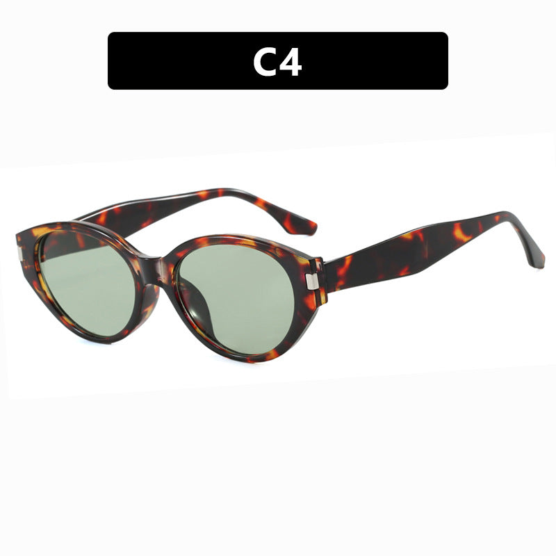 Ladies fashionable sunglasses in elegant cat-eye style Bowlift