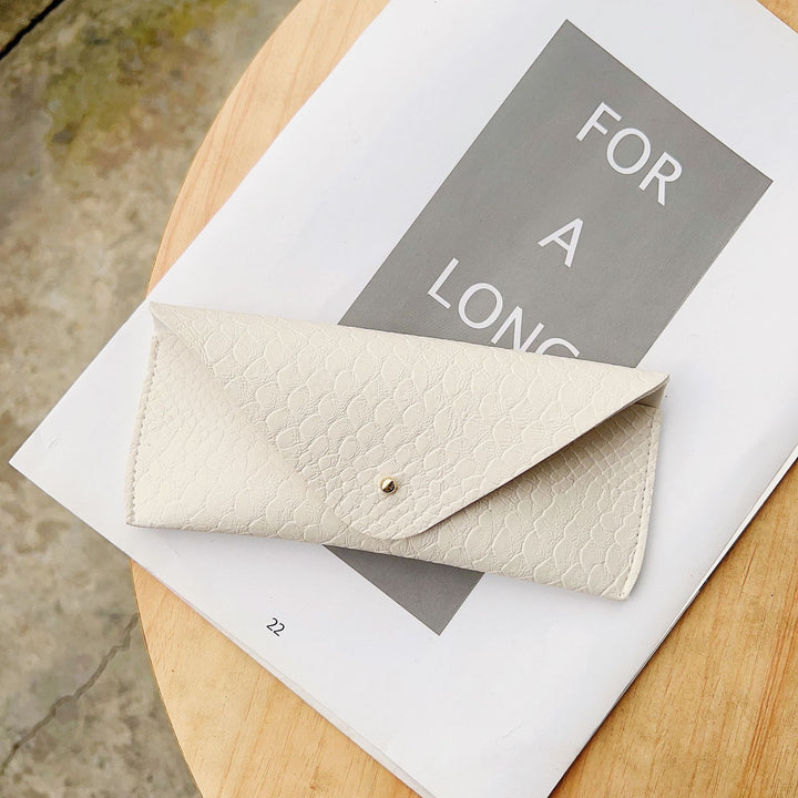 Textured Leather Eyewear Case Bowlift